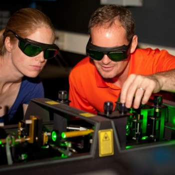 Nuċċalijiet Protettivi tal-Laser: Ostakolu Sikur Biex Tħares Għajnejk